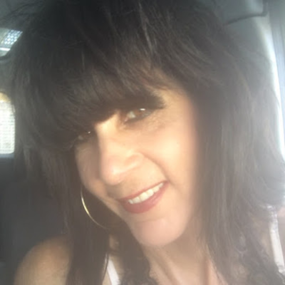 Meet your Posher, Suzy